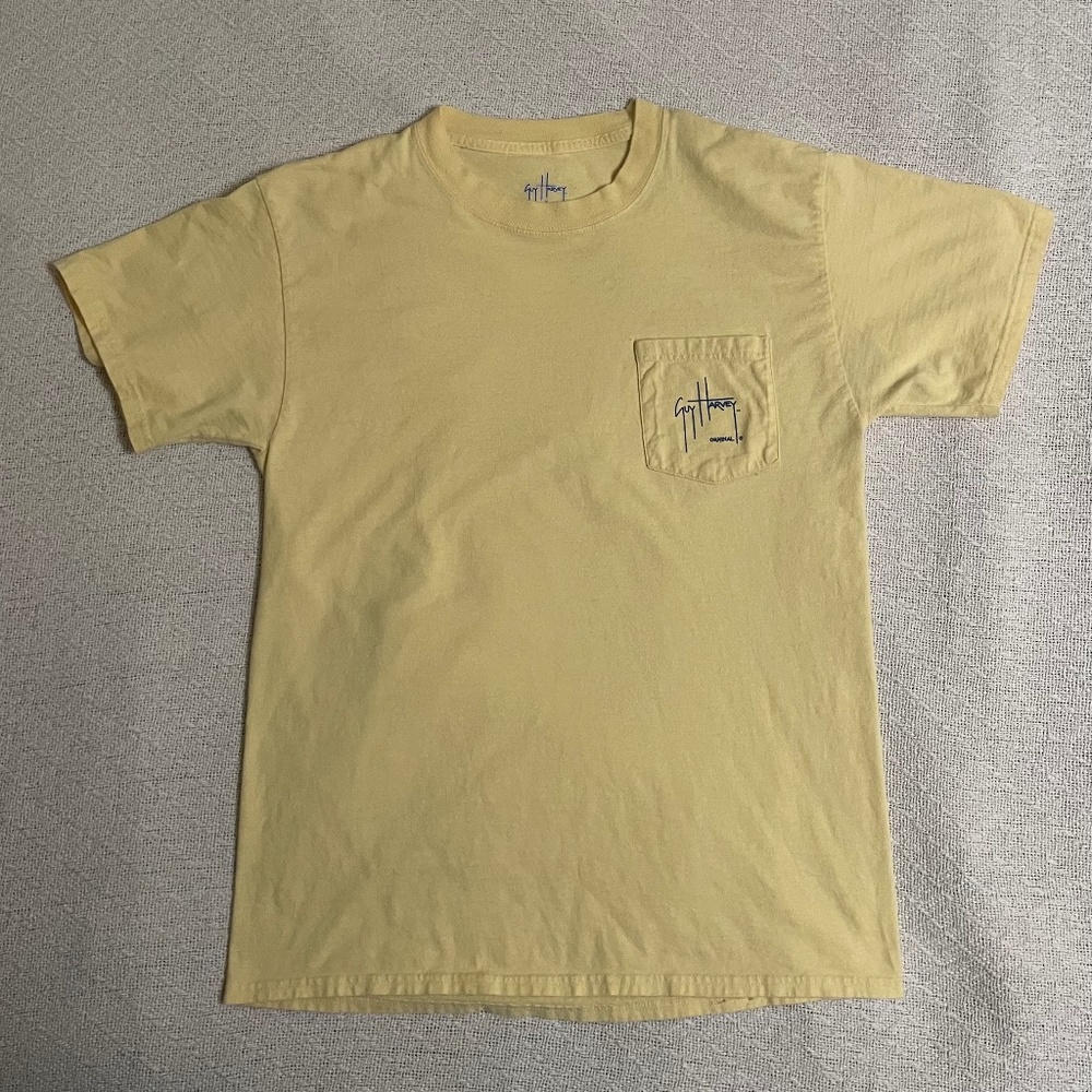 Medium Guy Harvey Coastal Conservation Assoc. T-shirt. Yellow with fish print.